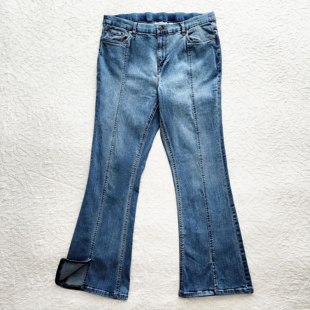 Canyon Retreat Retro Stretch Bootcut / Slim Flare Jeans With Slit Cuffs, Size 14